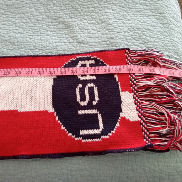 USA Red White and Blue Knit Scarf America - Picture 7 of 9